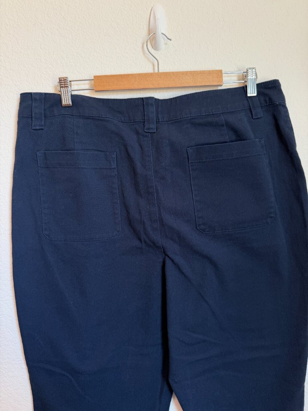 LOFT Outlet High Rise Tapered Leg Pants 16 NWT Navy Cotton Stretch Ankle Casual - Picture 6 of 9
